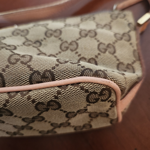 Gucci Vintage Monogram Pochette - Picture 5 of 12